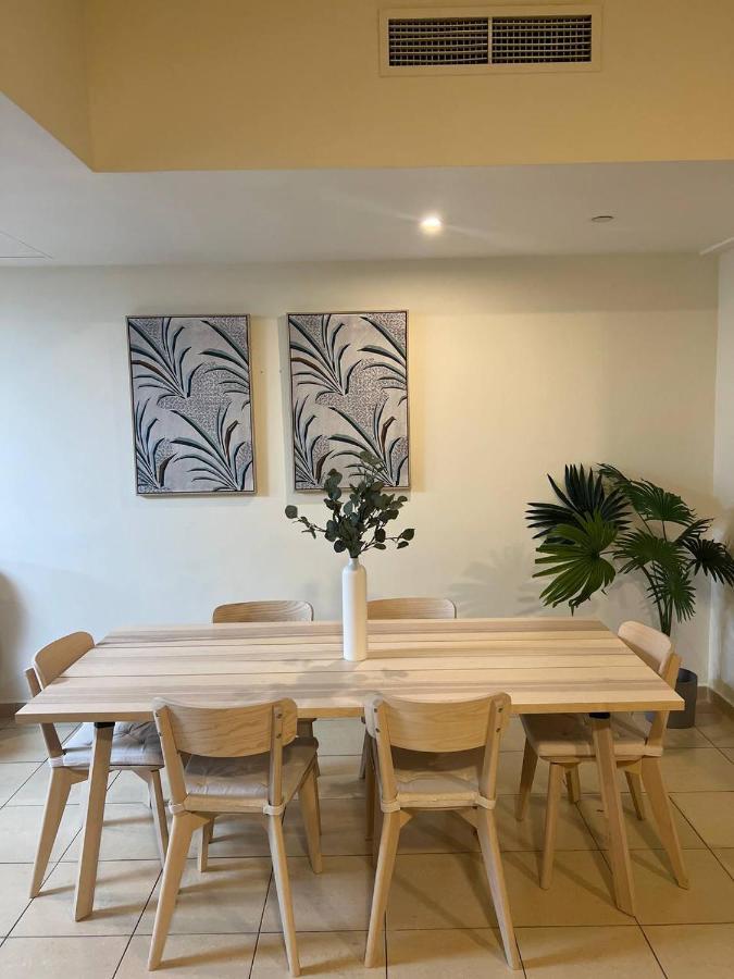 Robin Beach Hostel Jbr Дубай Экстерьер фото